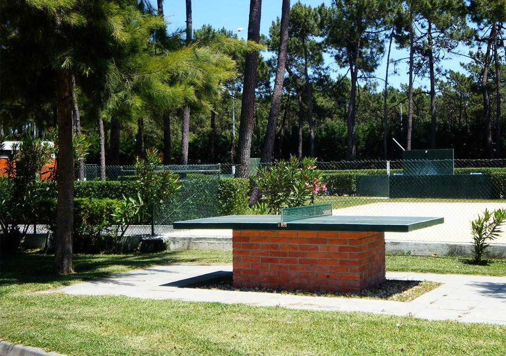 فندق Parque De Campismo Orbitur Gala فيغيورا دا فوز المظهر الخارجي الصورة